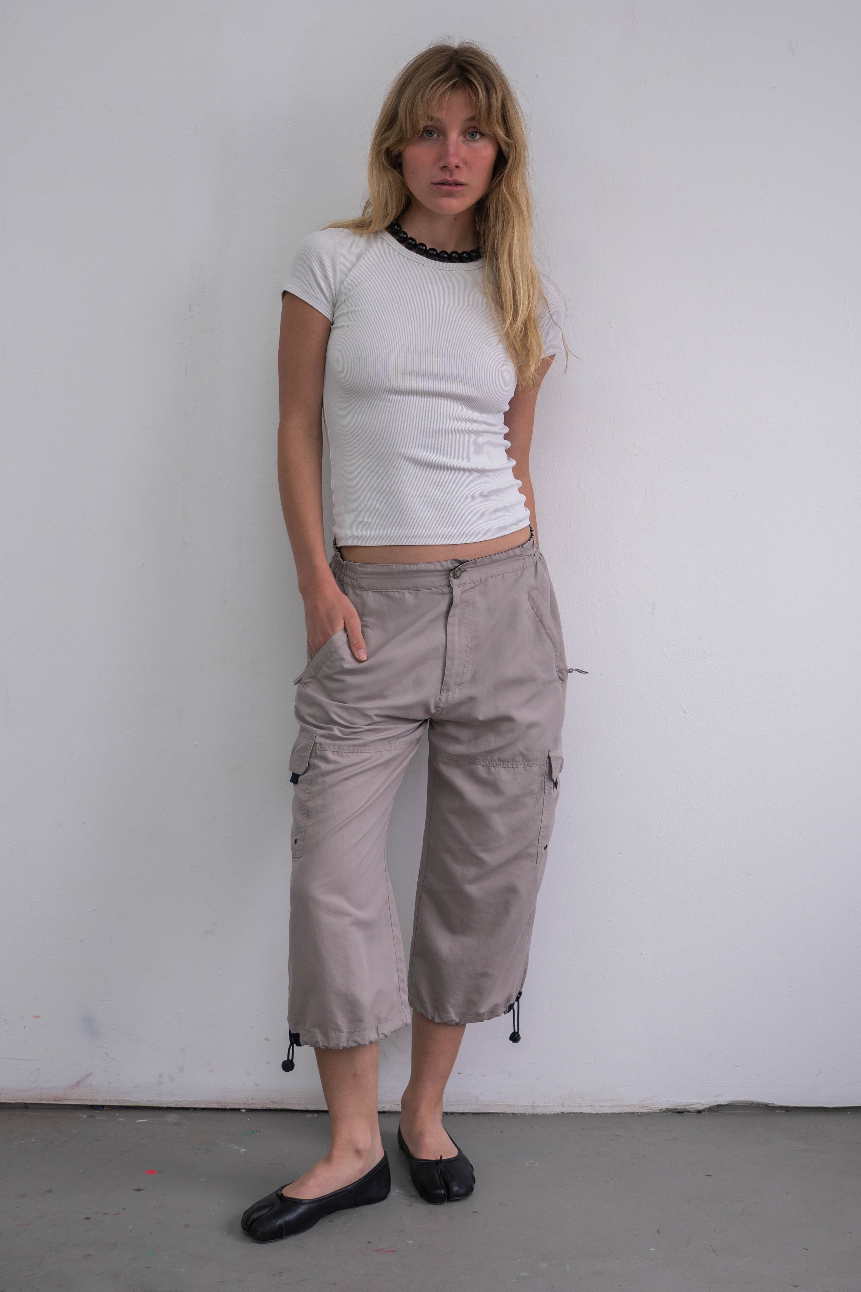 Greige Cargo Capri Pants - Size S/M