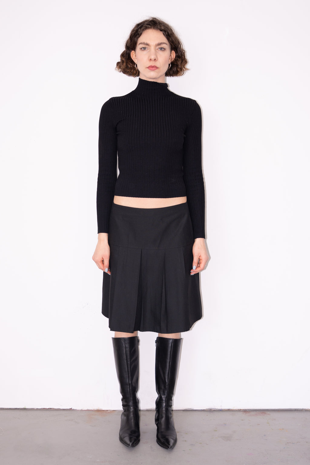 Black Pleated Skirt - Size M
