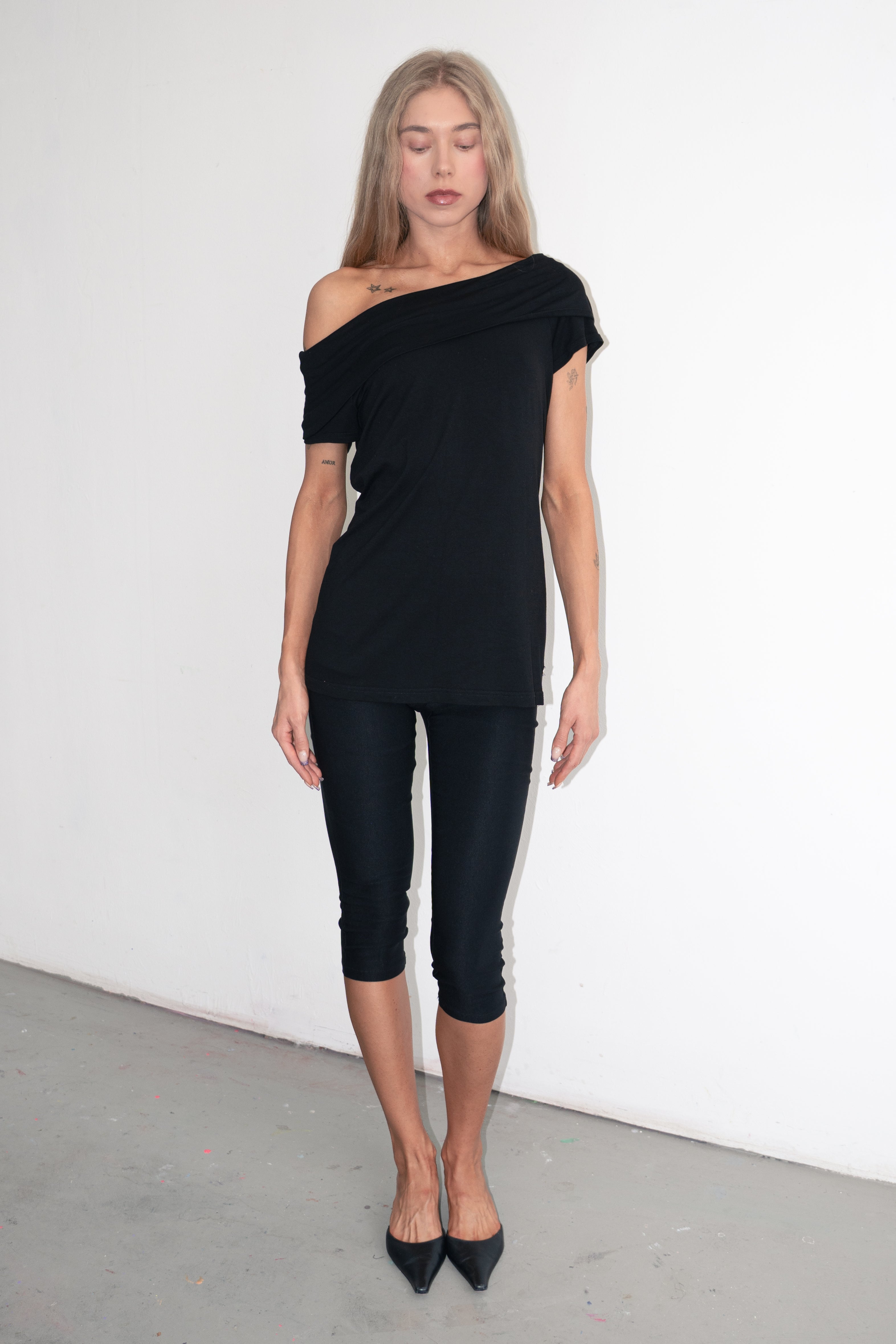 Black Off The Shoulder Top Short Sleeve - Size L