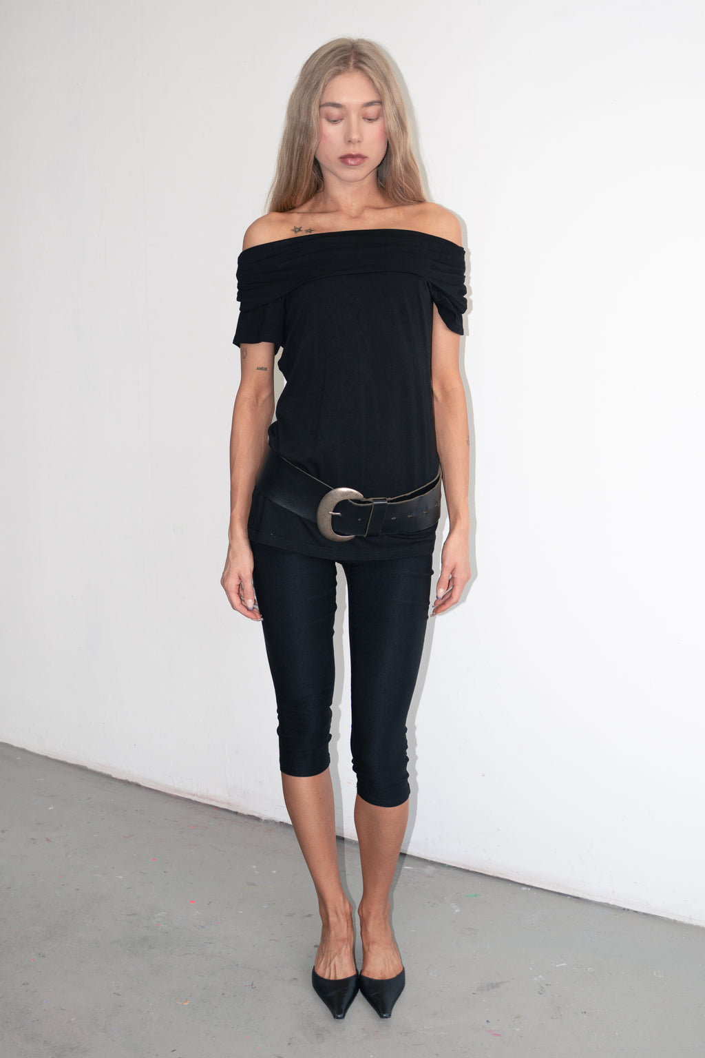 Black Off The Shoulder Top Short Sleeve - Size L