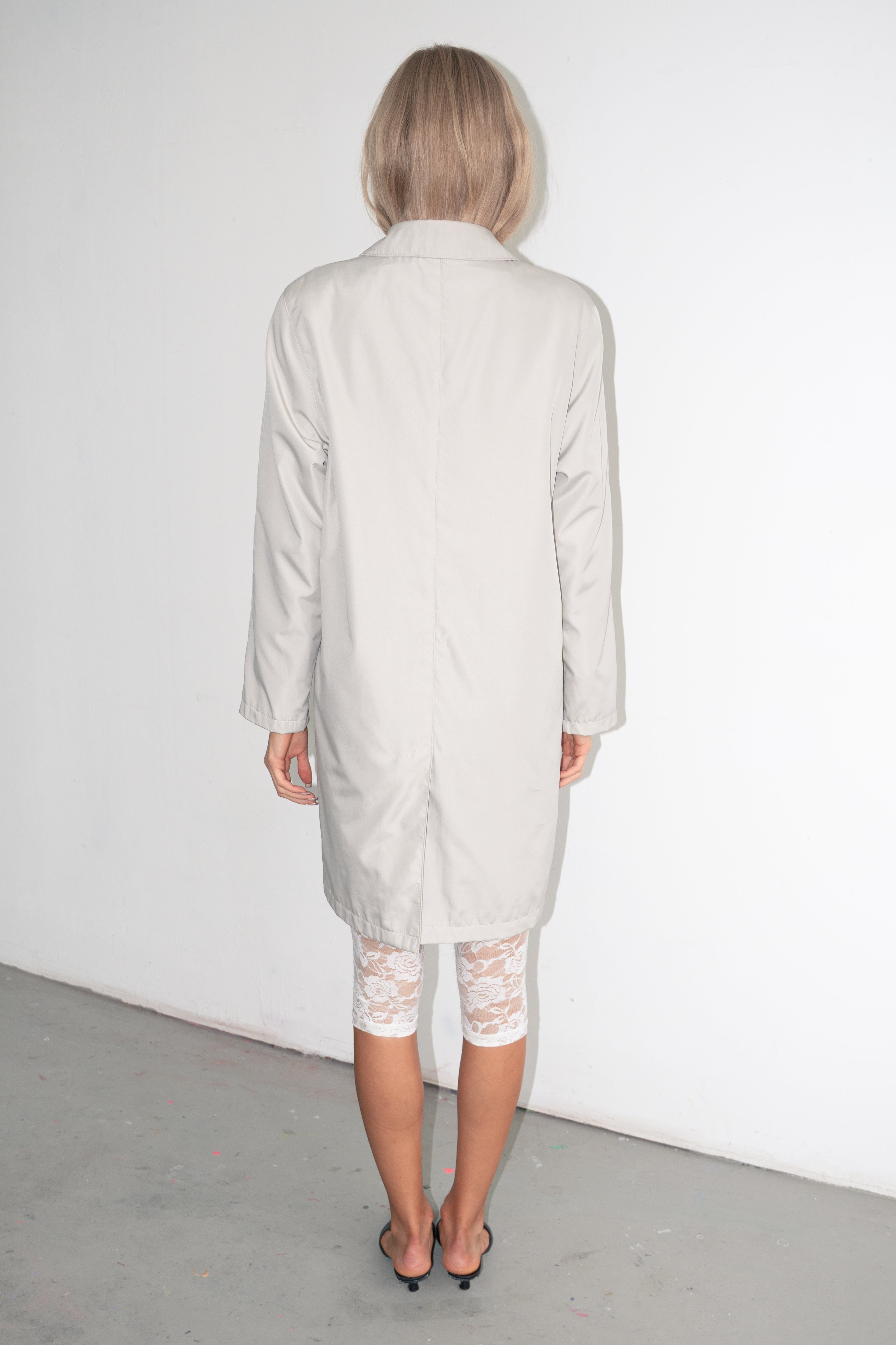 Light Beige Trenchcoat - Size L