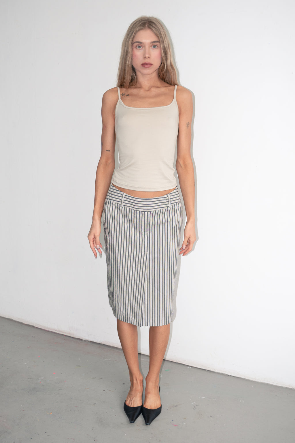 Strap Top Basic Beige - Size XS