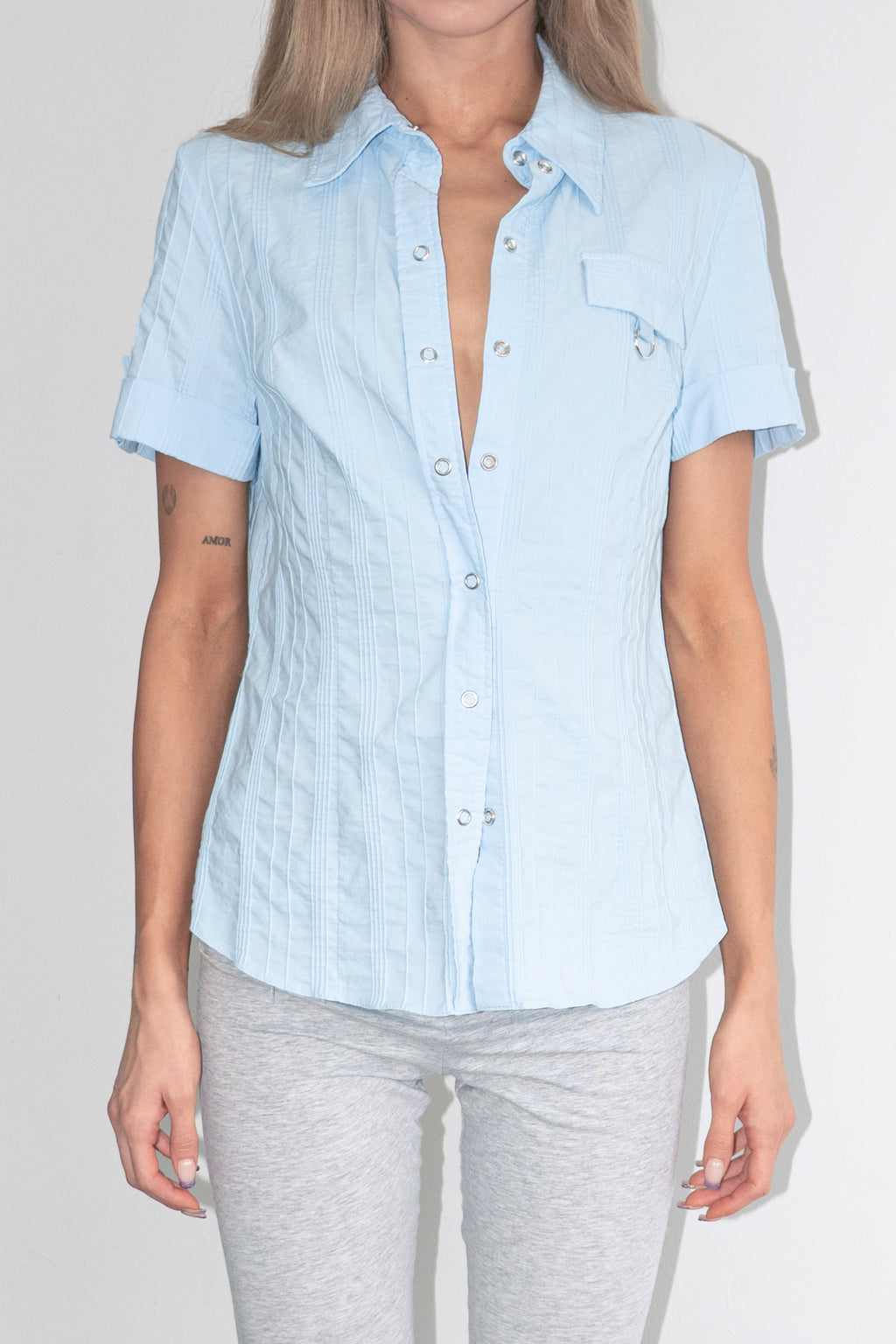 Blue short sleeve blouse - Size M/L