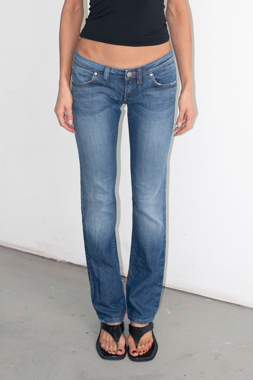 Low Waisted Jeans - Size XS
