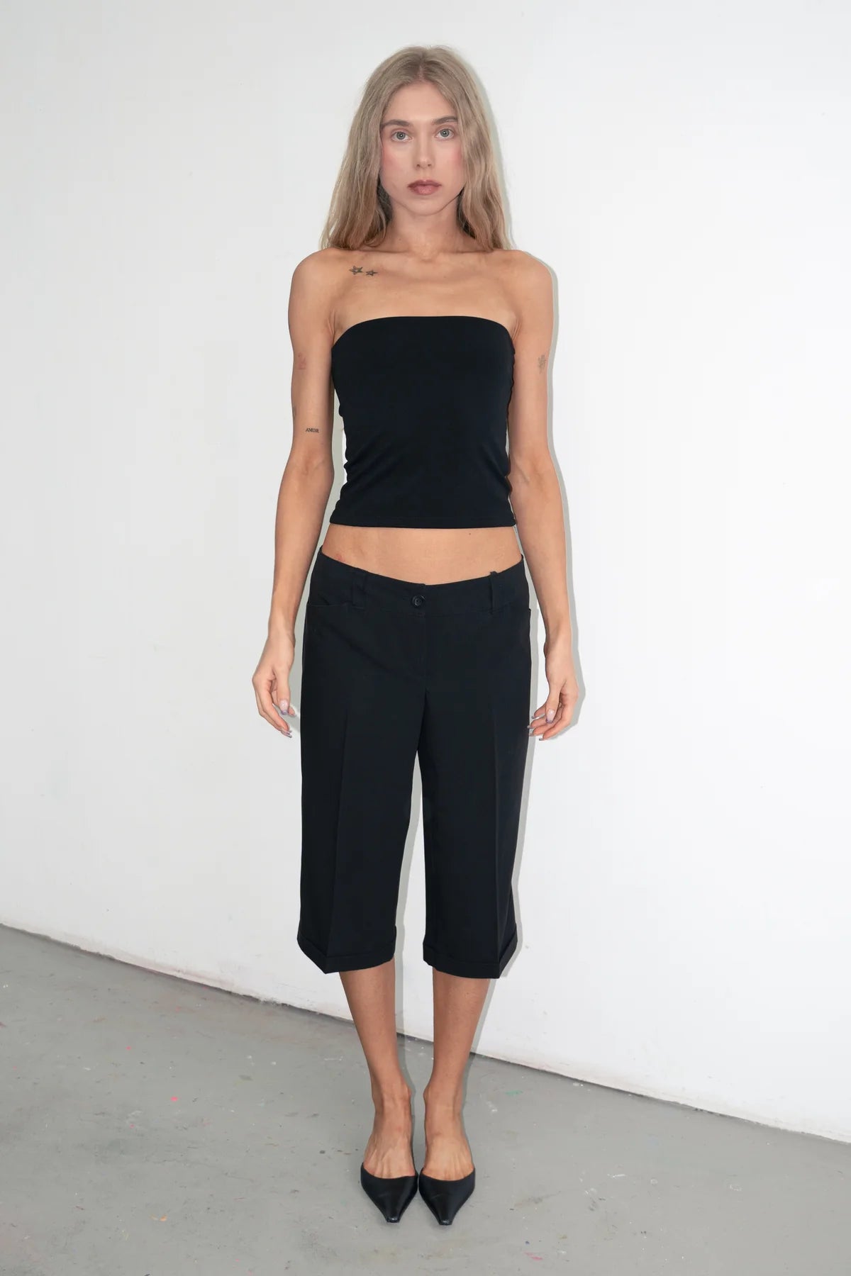 Black Tailored Capri Trousers - Size M
