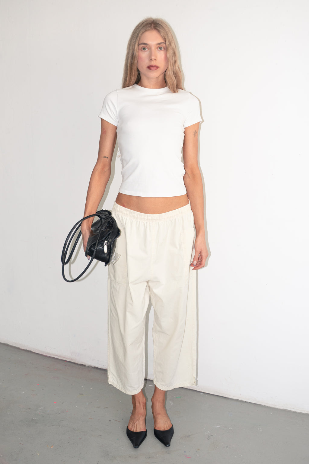 Cream Capri Bottoms - Size XL