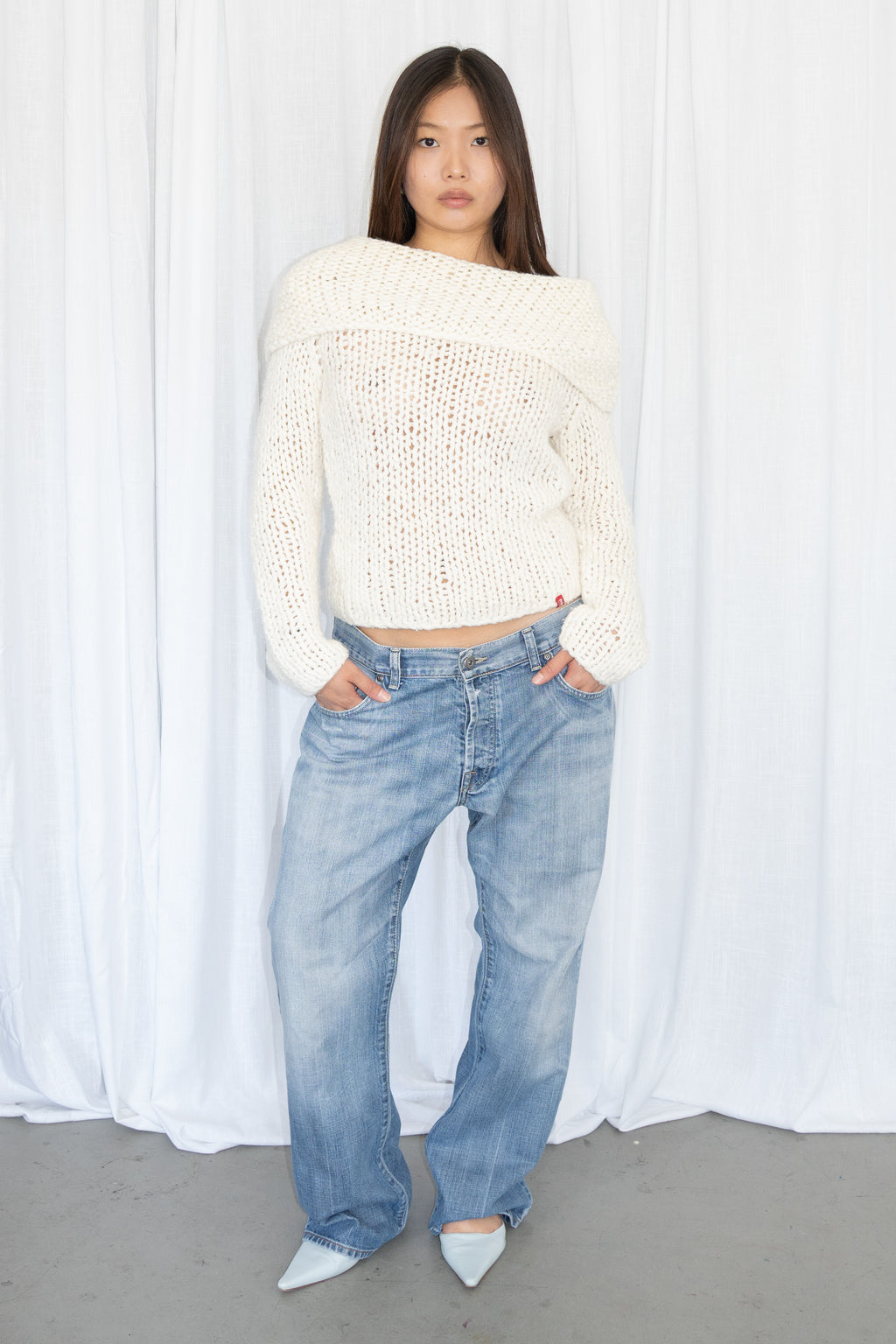Light Washed Jeans - Size XL
