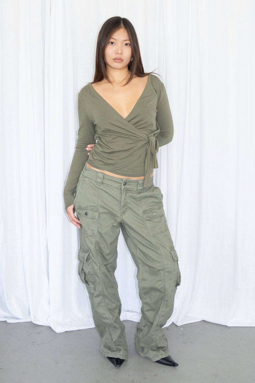 Green Utility Cargo Pants - Size M/L