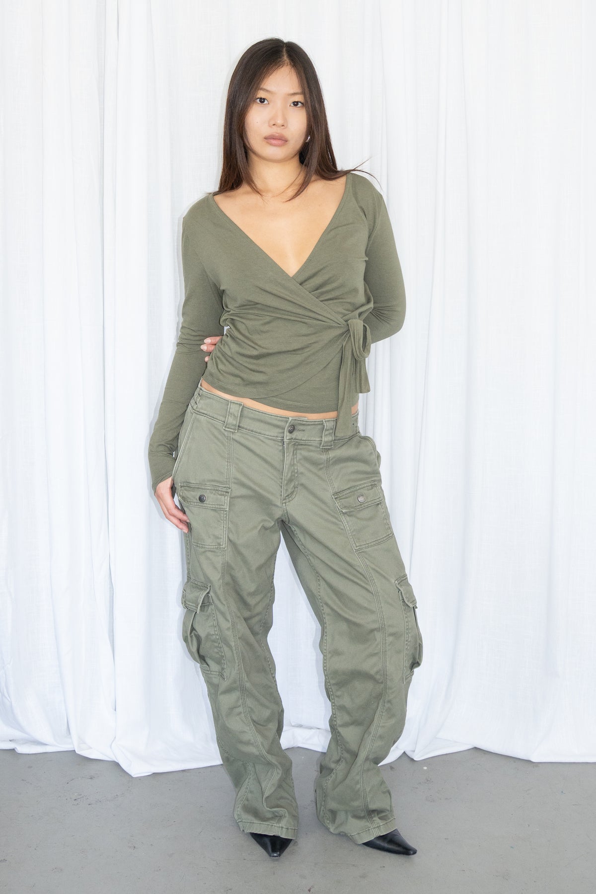 Green Utility Cargo Pants - Size M/L