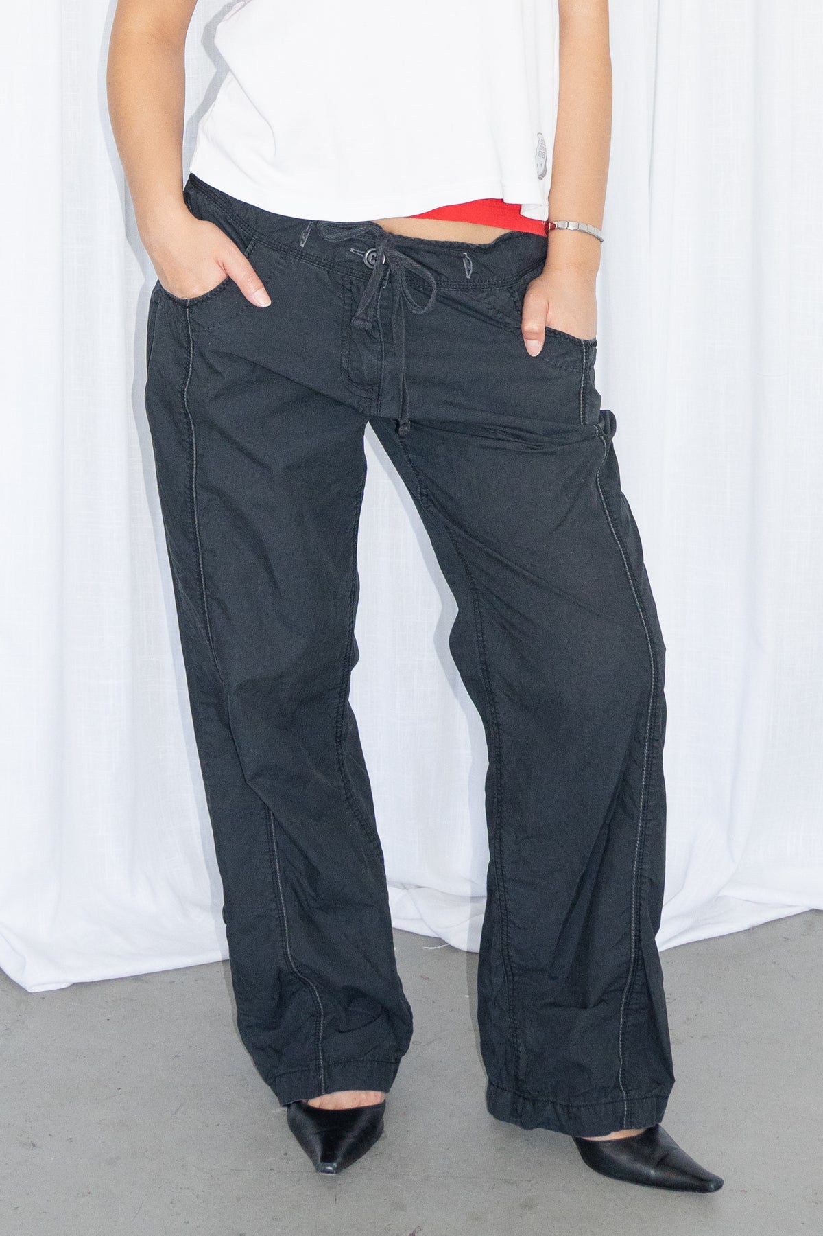 Black Drawstring Low-Rise Pants - Size L/XL