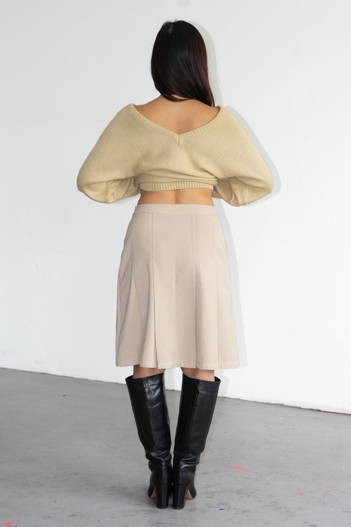 Beige Pleated Skirt - Size M