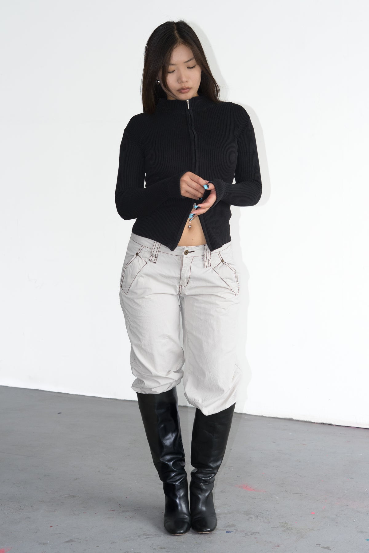 Carigan Black Zipper - Size M