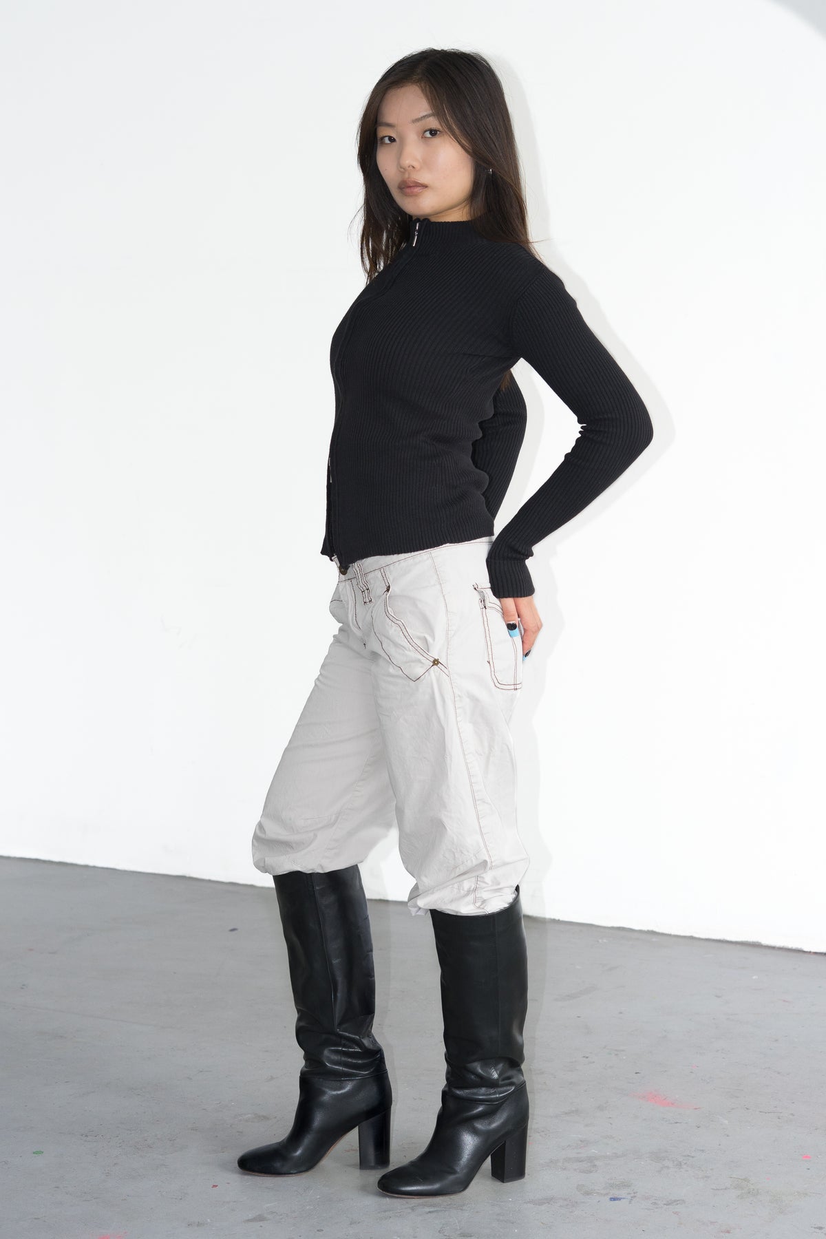 Pinky Greige Bottoms 3 ways to wear - Size L