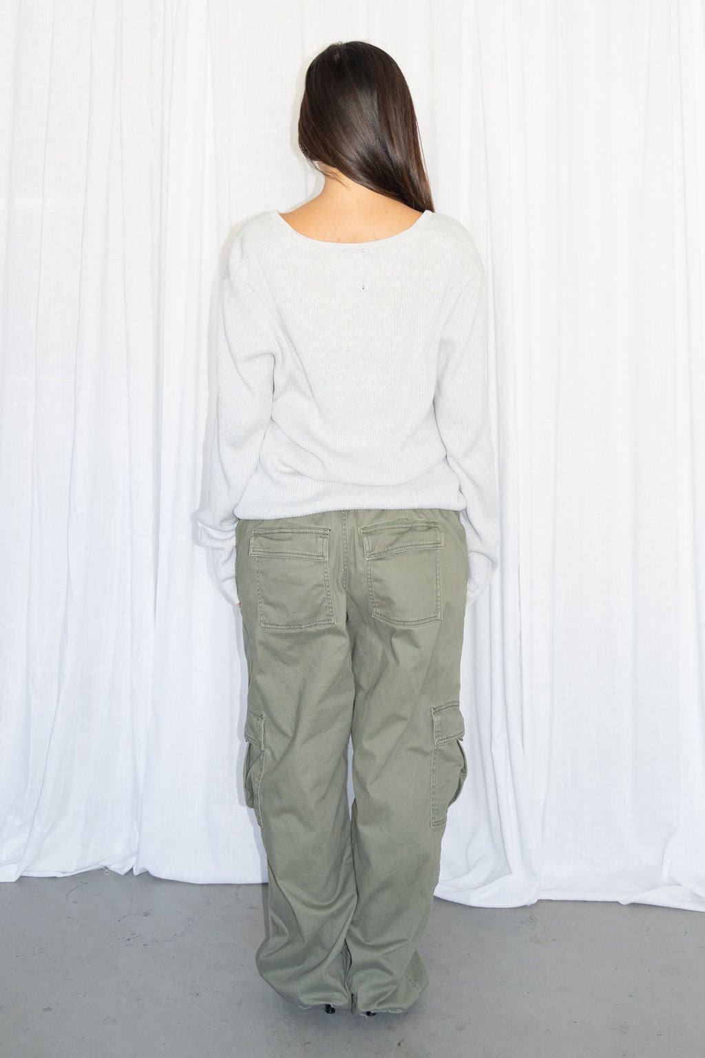 Light Grey Ribbed Knit Sweater - Size L/XL