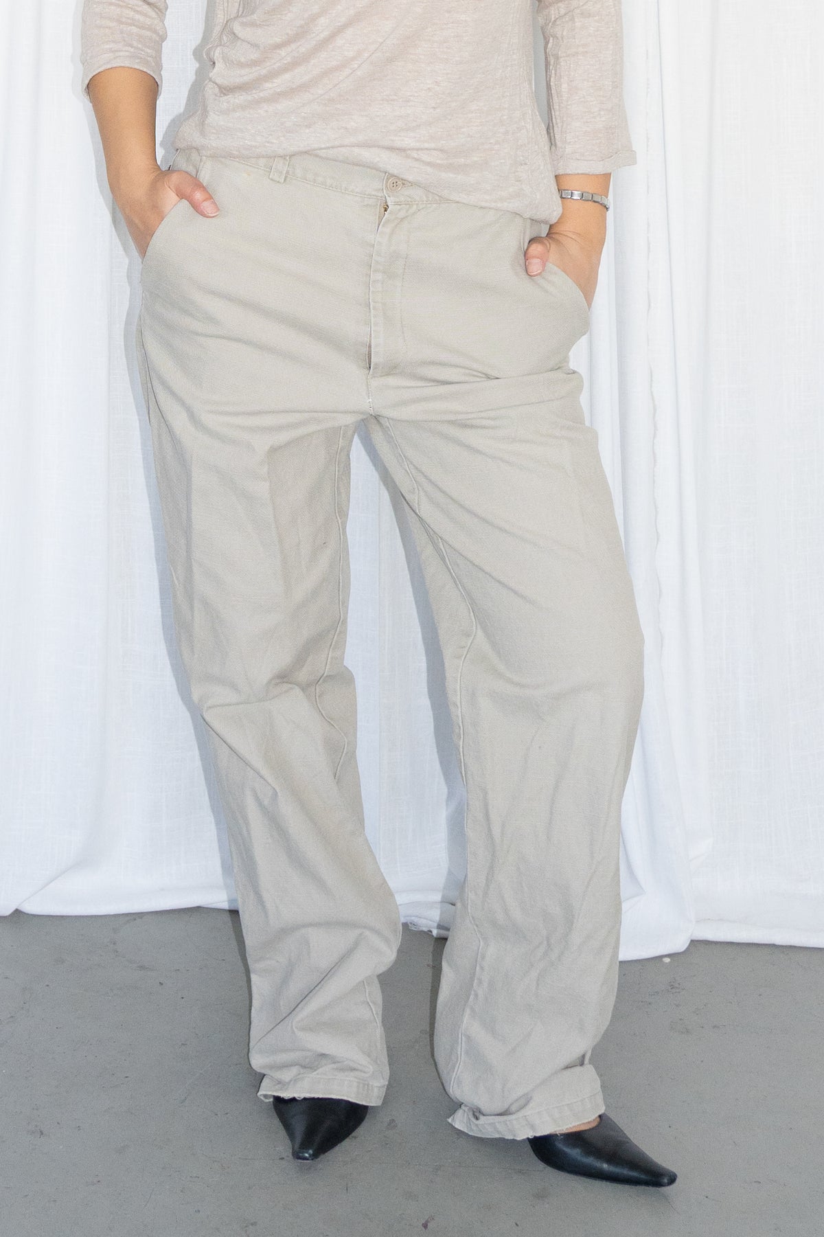 Beige Straight Jeans - Size M