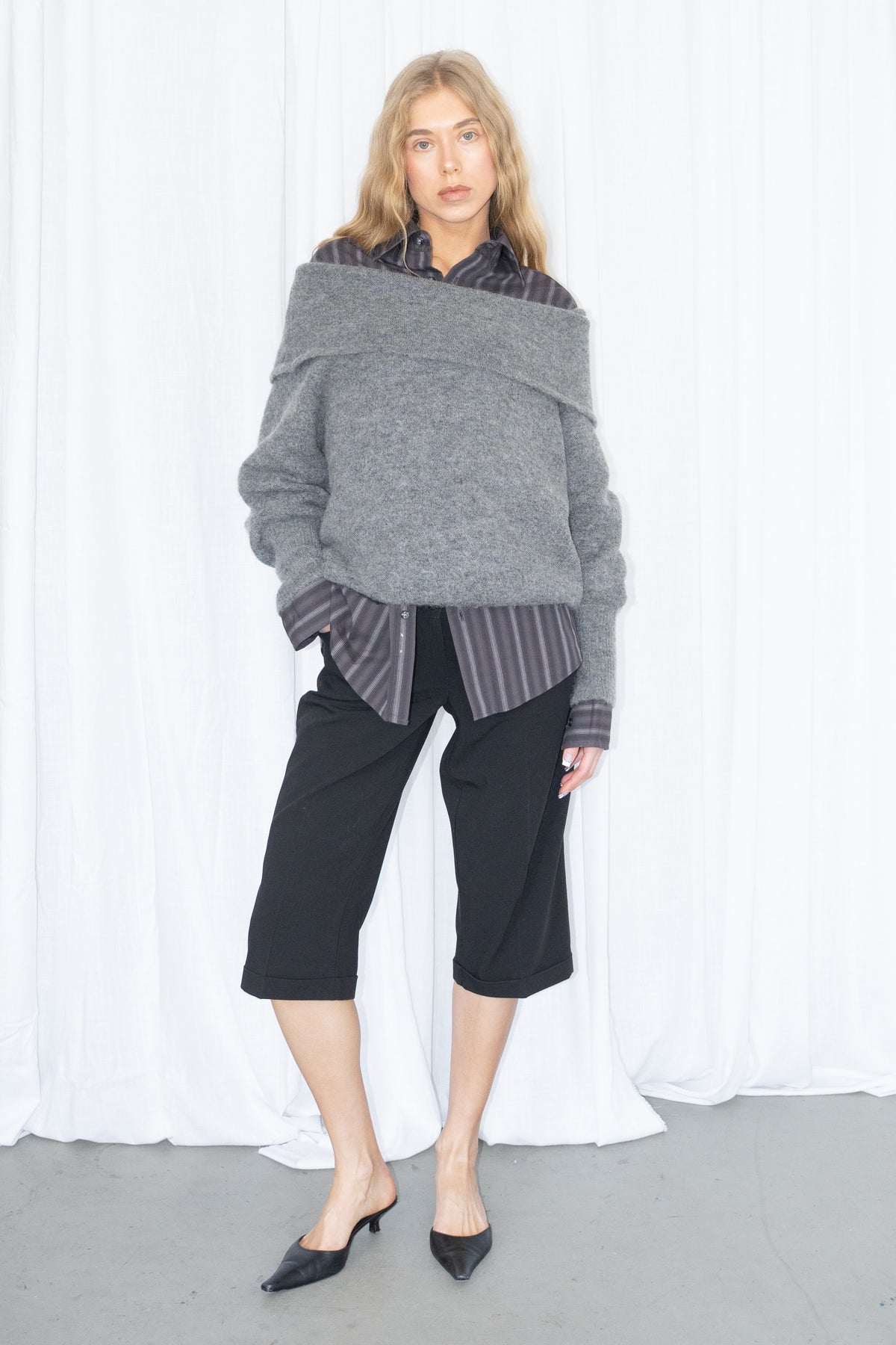 Grey Off-the-Shoulder Knit Sweater - Size M