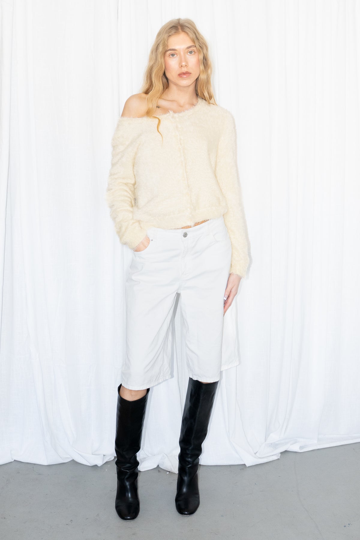 Light Yellow Fluffy Cardian - Size L