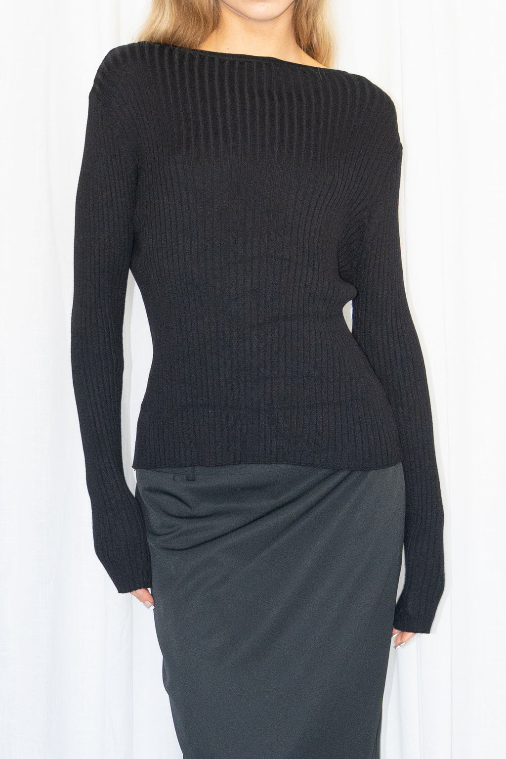 Black Ribbed Knit Sweater - Size M/L
