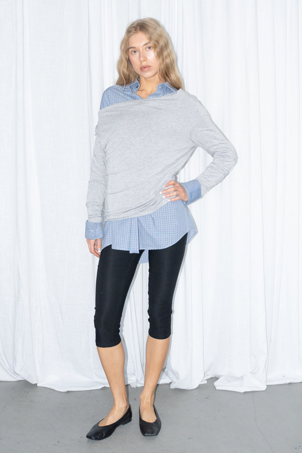 Grey Off-the-Shoulder Waterfal Top - Size L