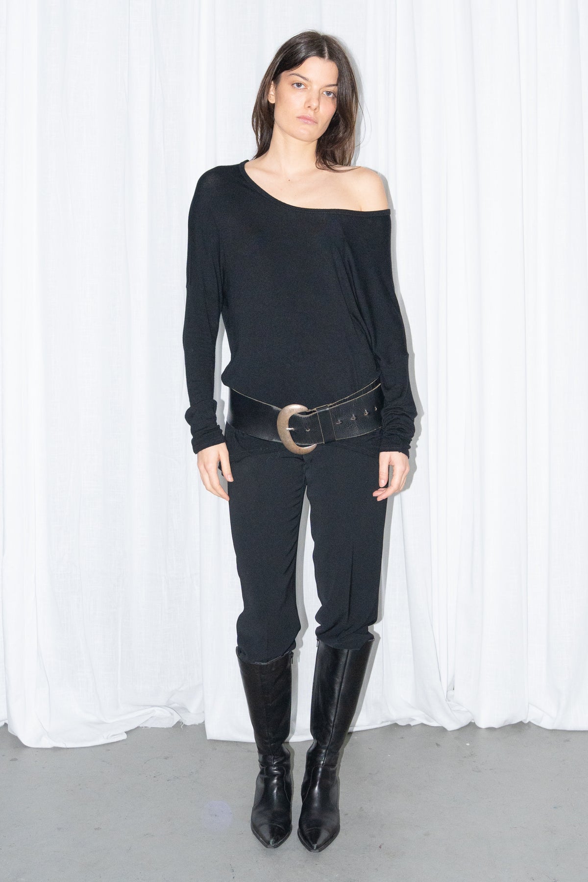 Black Off-Shoulder Top - Size  L