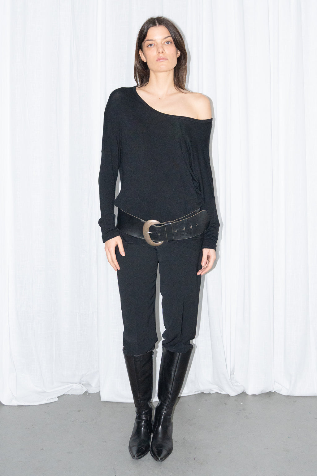 Black Off-Shoulder Top - Size  L