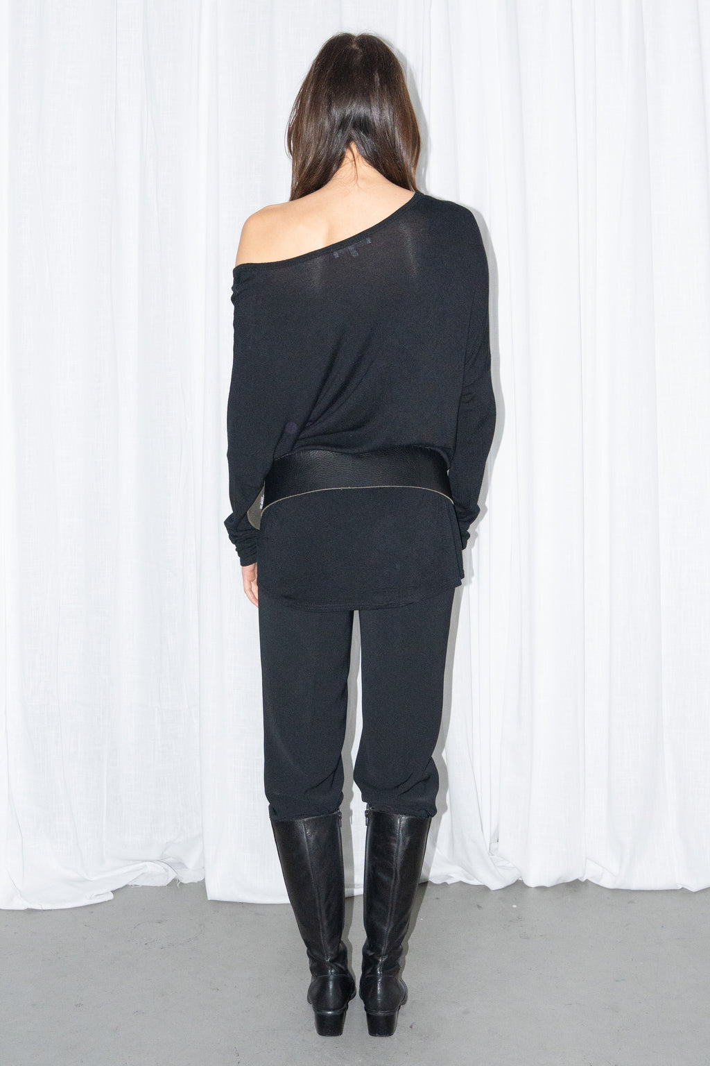 Black Off-Shoulder Top - Size  L