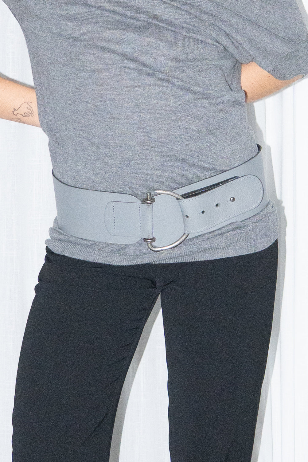 Grey Leather Belt with Ring Buckle - Size XS/S