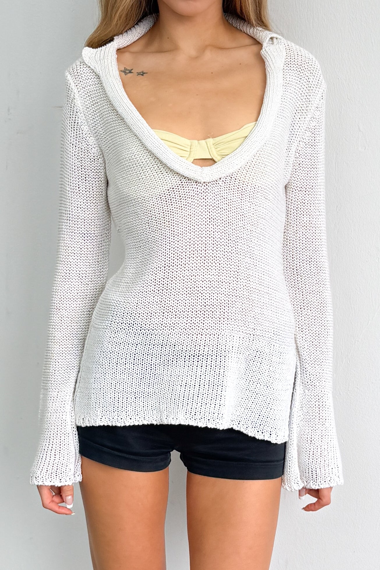 Top Long Sleeve Knit Semi Transparant - Size M/L