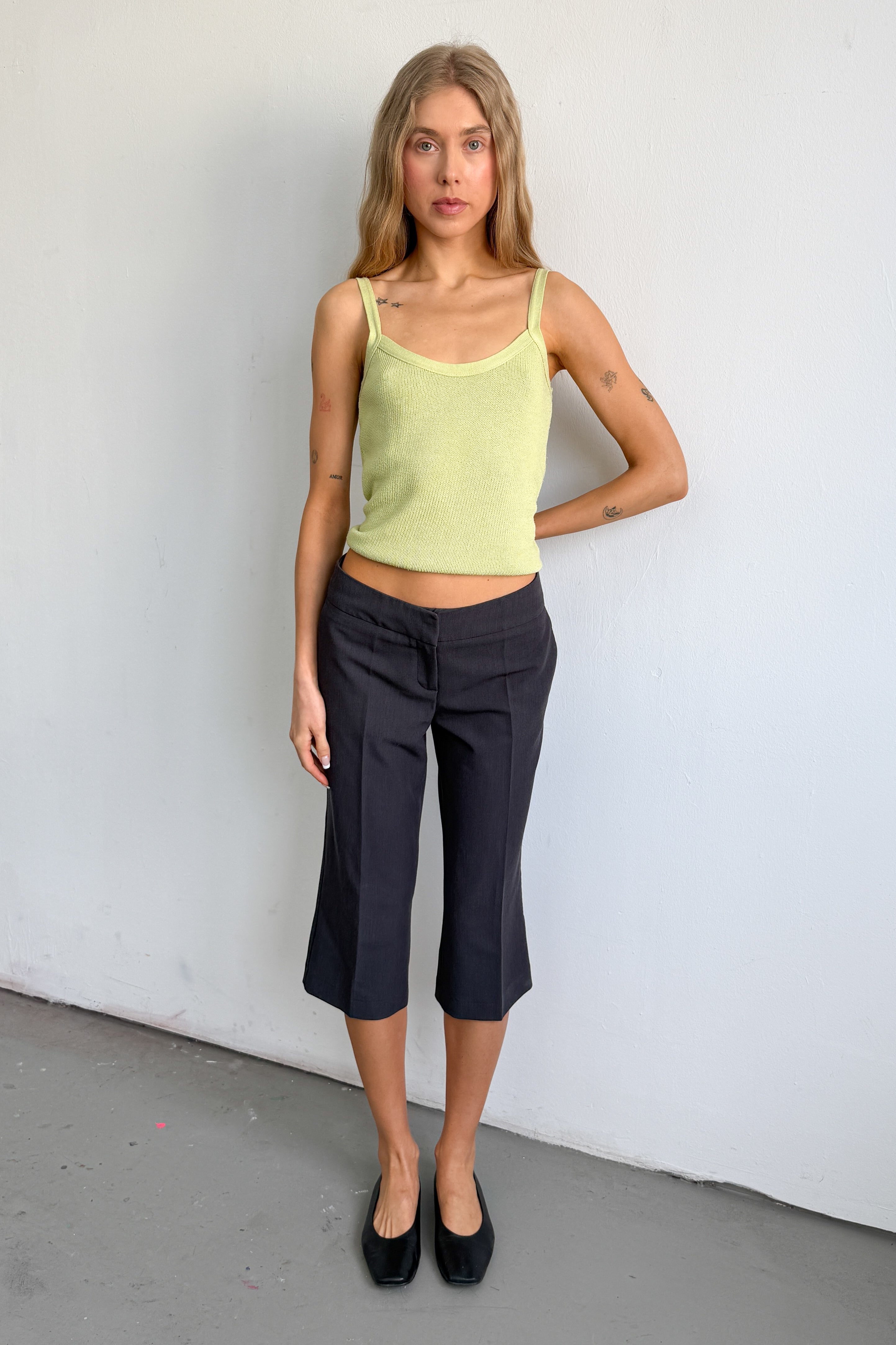 Grey Pantalon Capri - Size XS