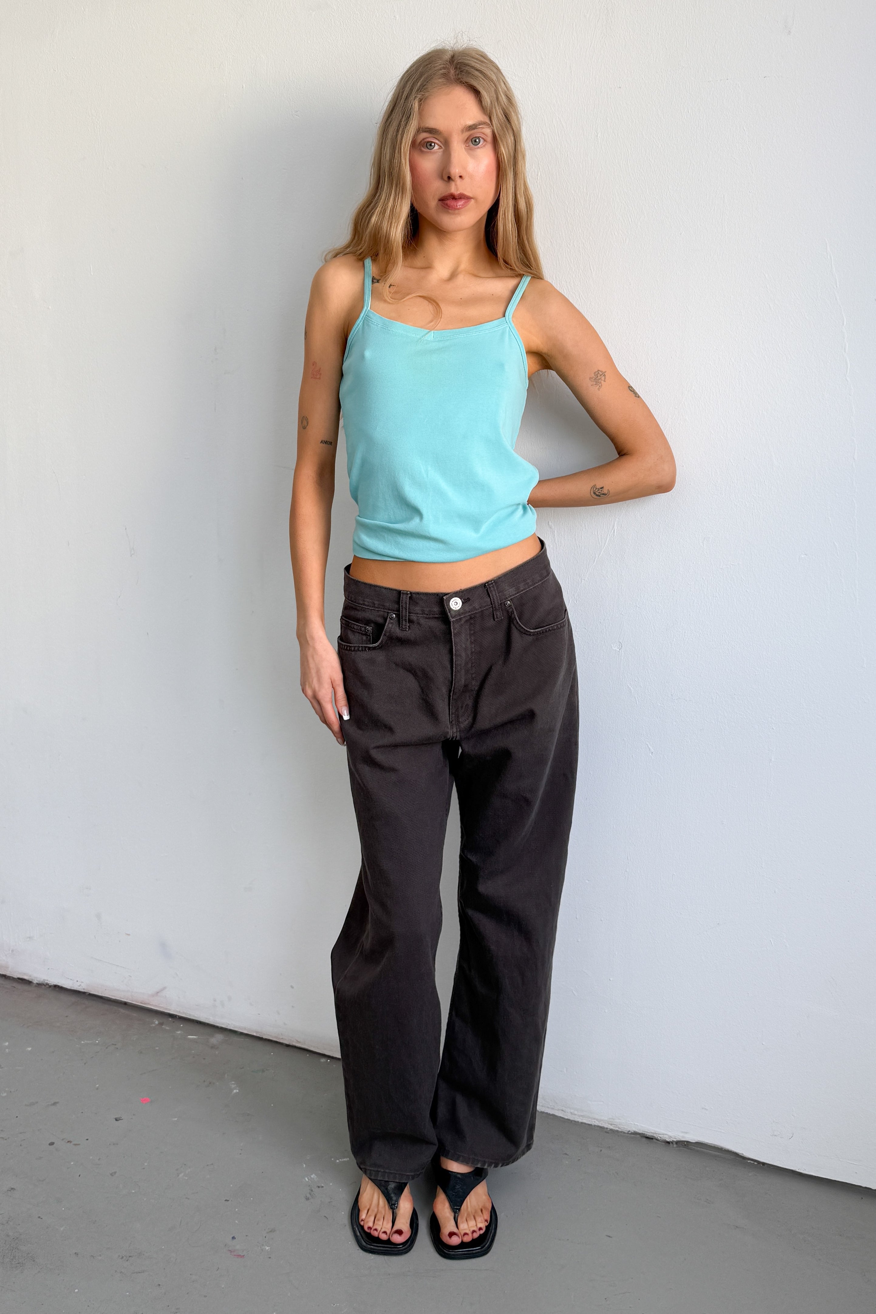 Brown Jeans - Size M/L