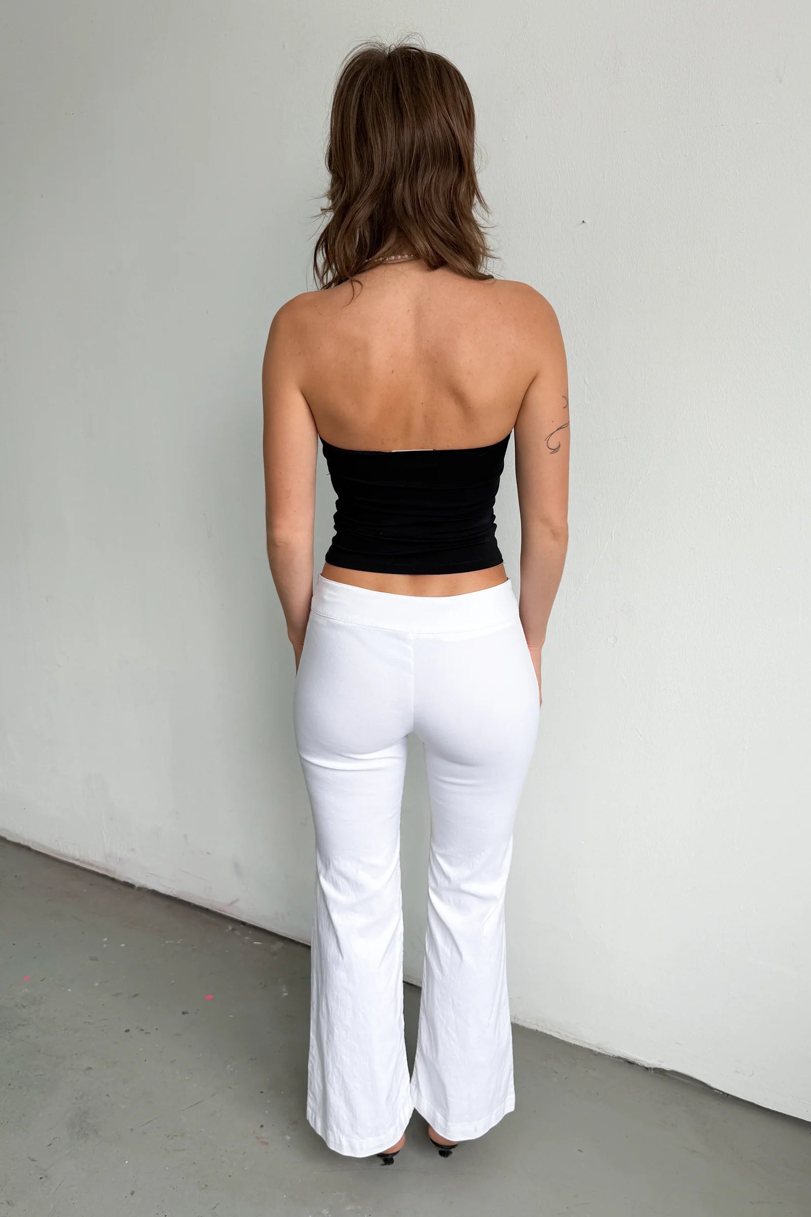 White Flare - Size S/M