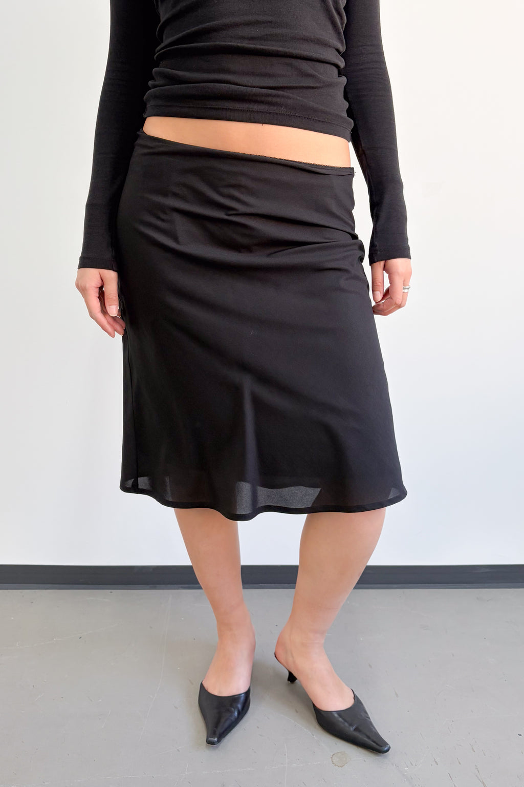 Black Flowy Midi Skirt - Size M/L