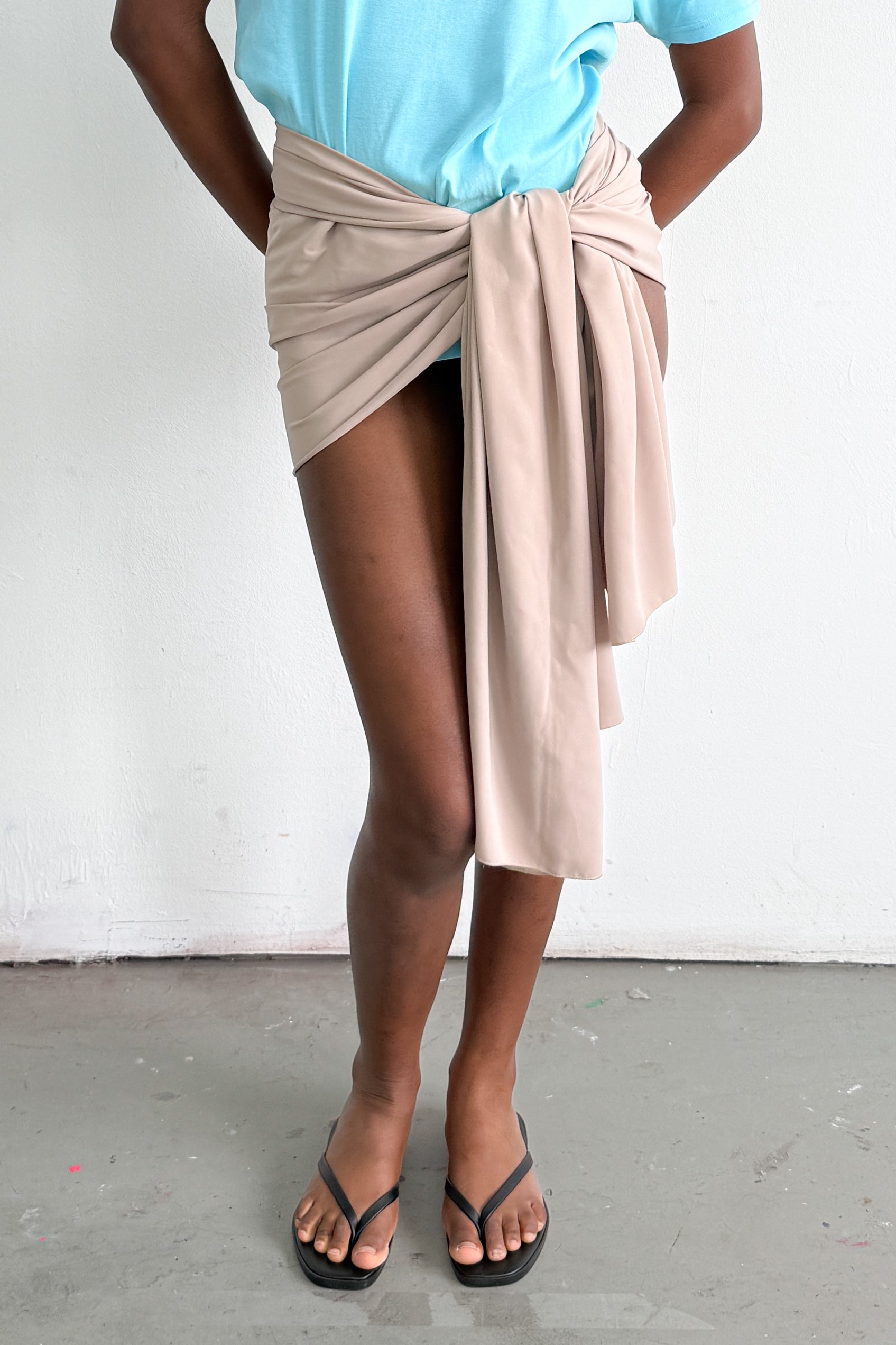 Hip Scarf Beige -