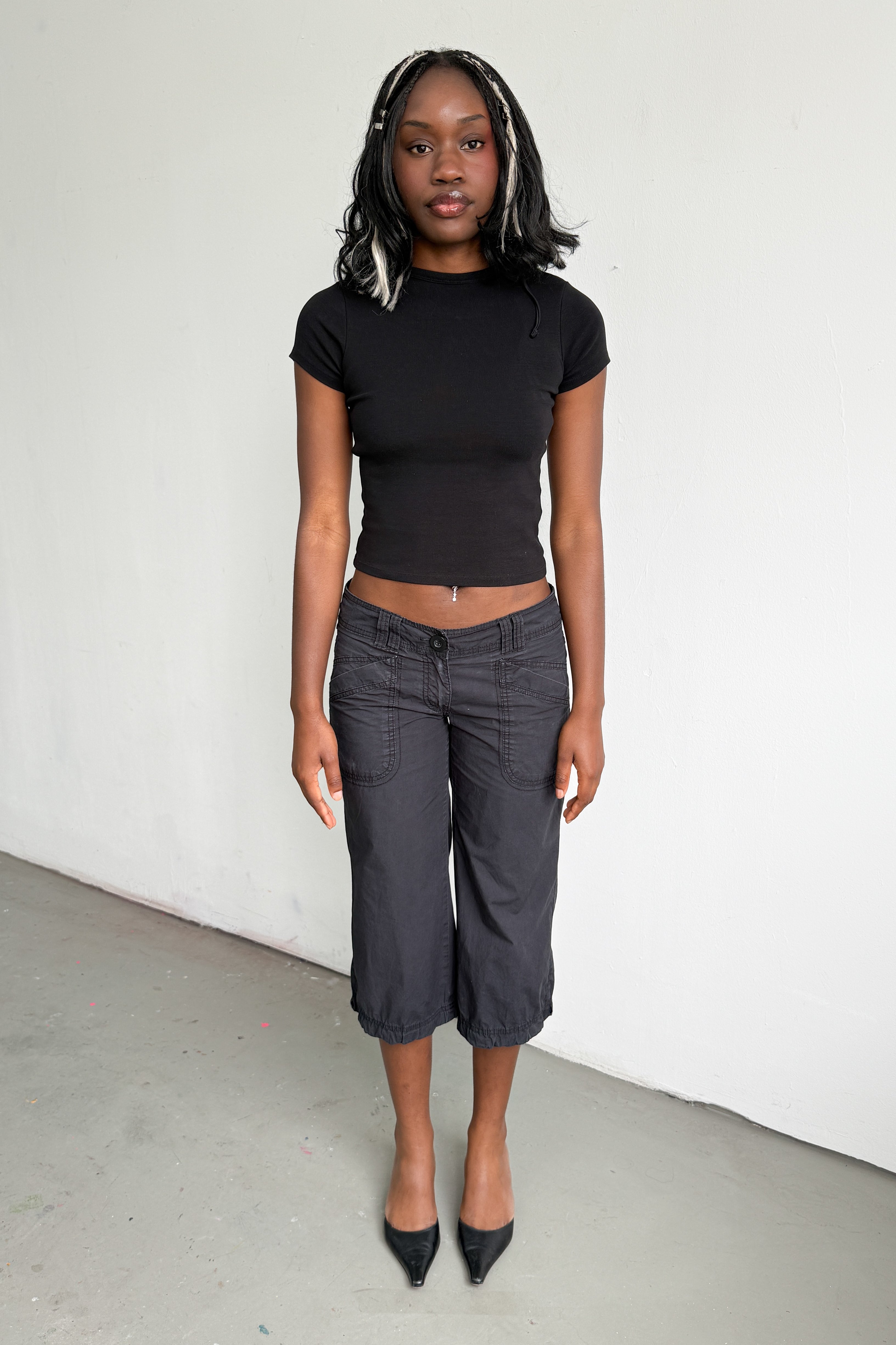 Low Waisted Cargo Capri Washed