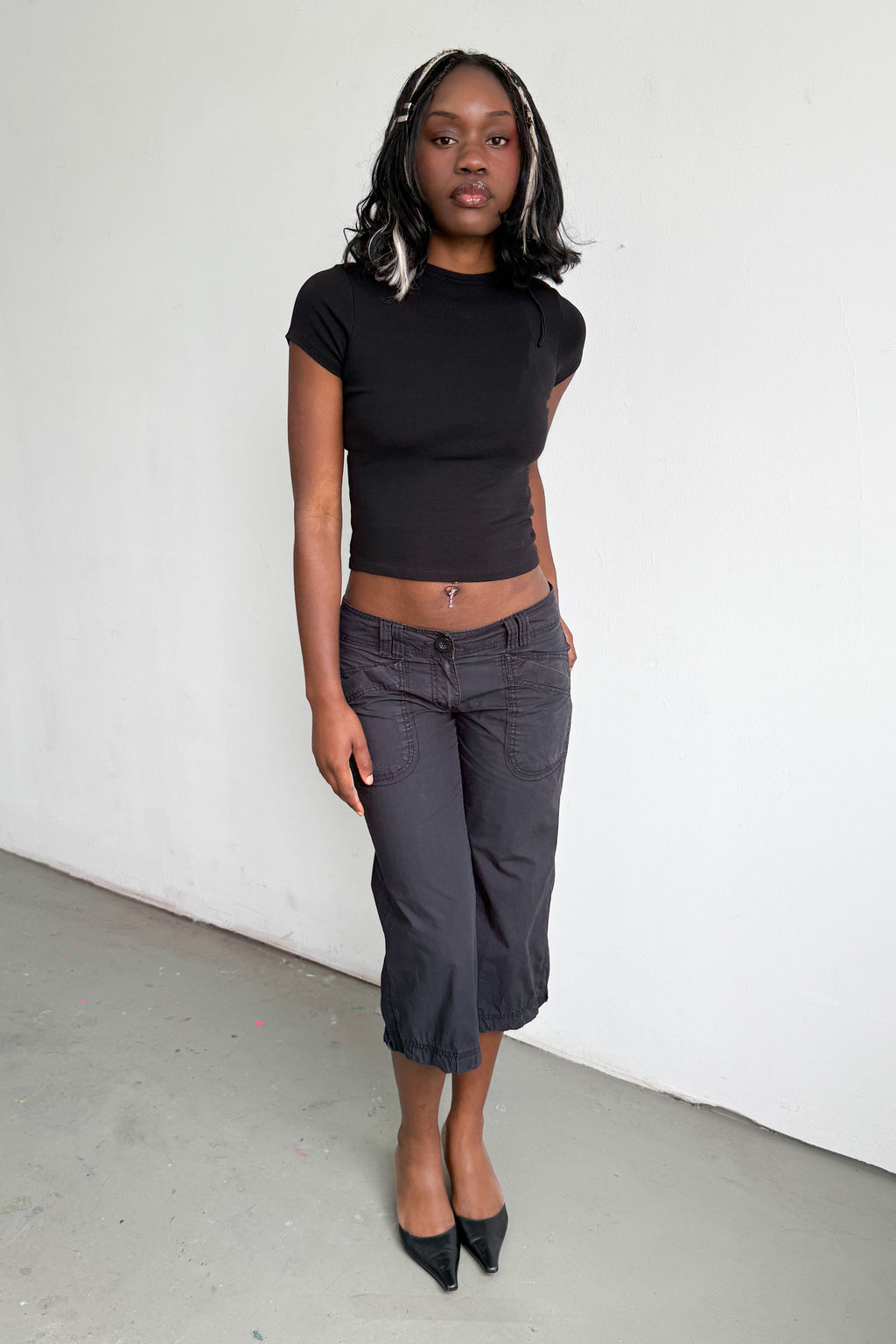 Low Waisted Cargo Capri Washed